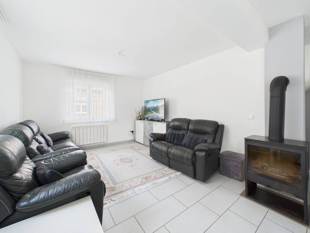 Maison 5 pièces avec garage et jardin