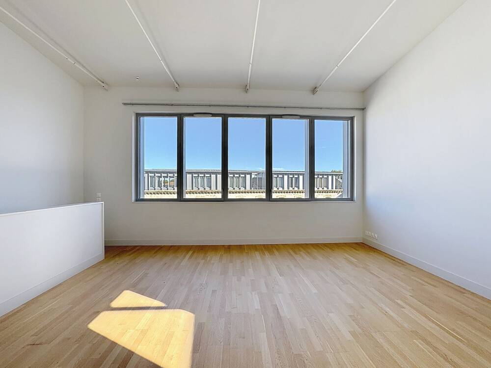 Exclusivité Avignon Intra-muros, duplex 3 pièces terrasse parking