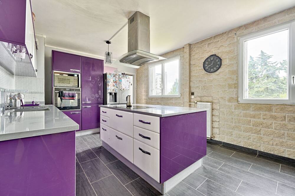 Appartement - 121,01 m² - 6 pièces