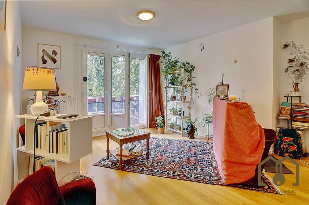 Appartement T3 52,14m² balcon Vaulx-en-Velin Village