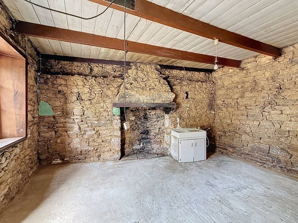 Maison en pierre au cœur du Vieux-Marché