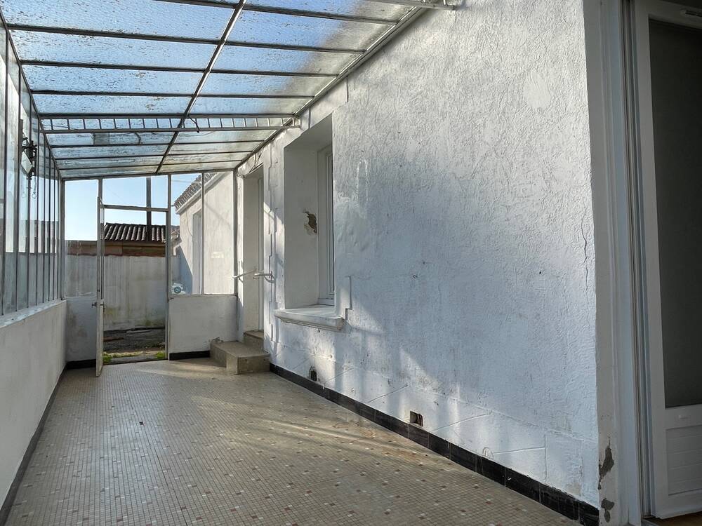 Maison à rénover, proche de l'océan