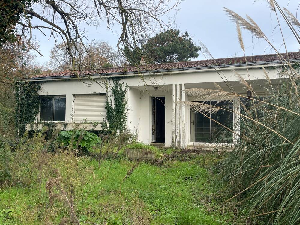 Maison à réhabiliter ou terrain à réaménager