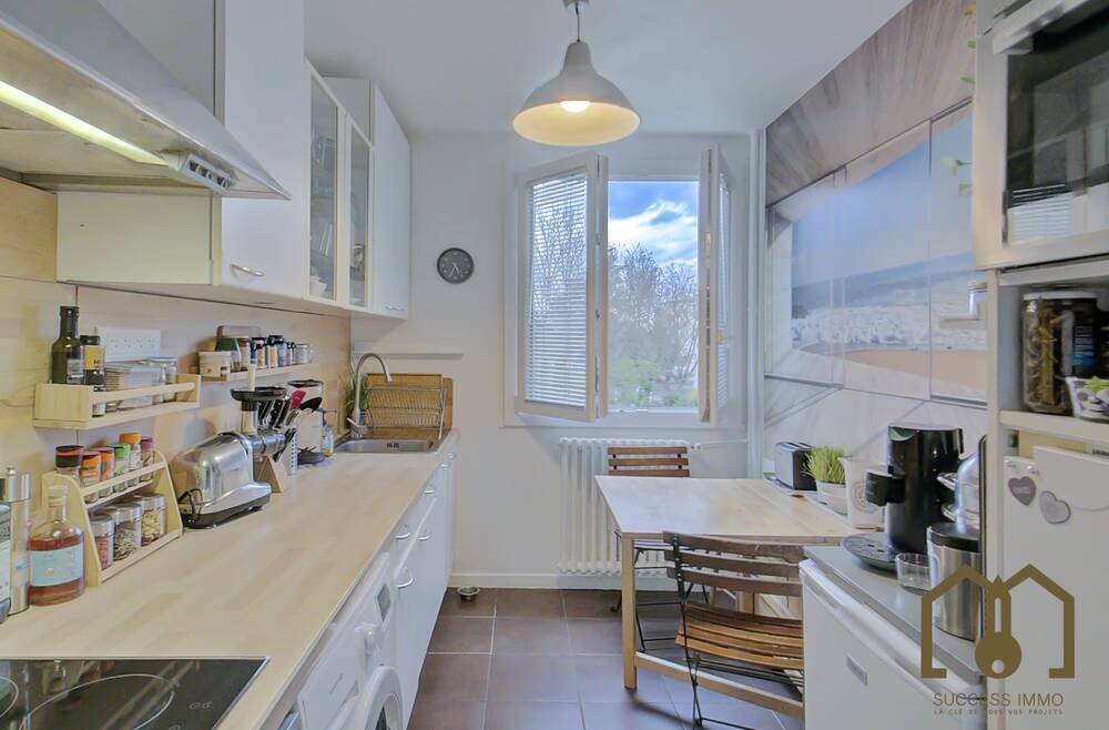 Appartement T3 53,65m² Vaulx-Village balcon+parking collectif