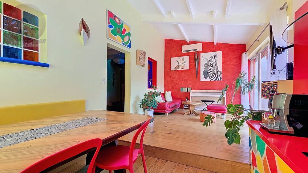 CANNES-LA-BOCCA à vendre maison 6 pièces de 131 m² sur un terrain de 400 m²