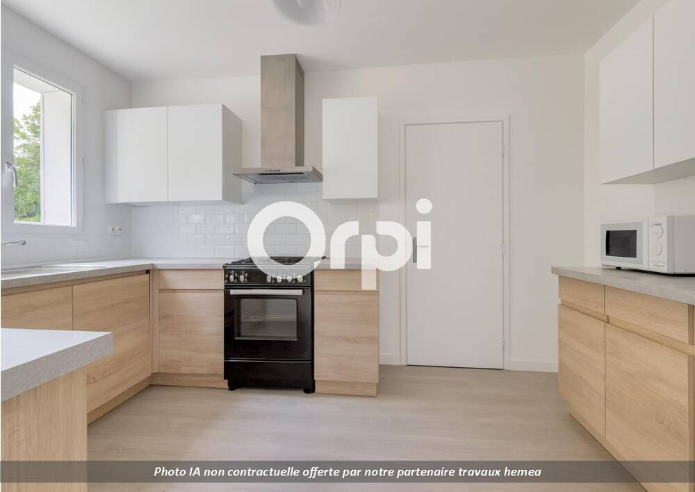 Maison À Vendre à Bussy St Georges 8 minutes à pieds du RER A GARE et 15 minutes du Golf