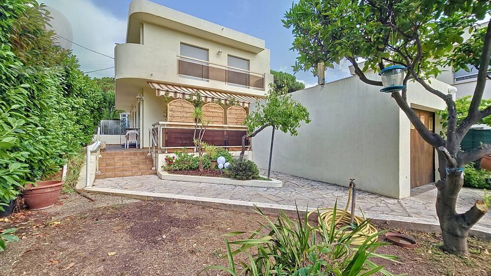 CANNES maison 5 pièces de 115 m² sur un terrain de 442 m²