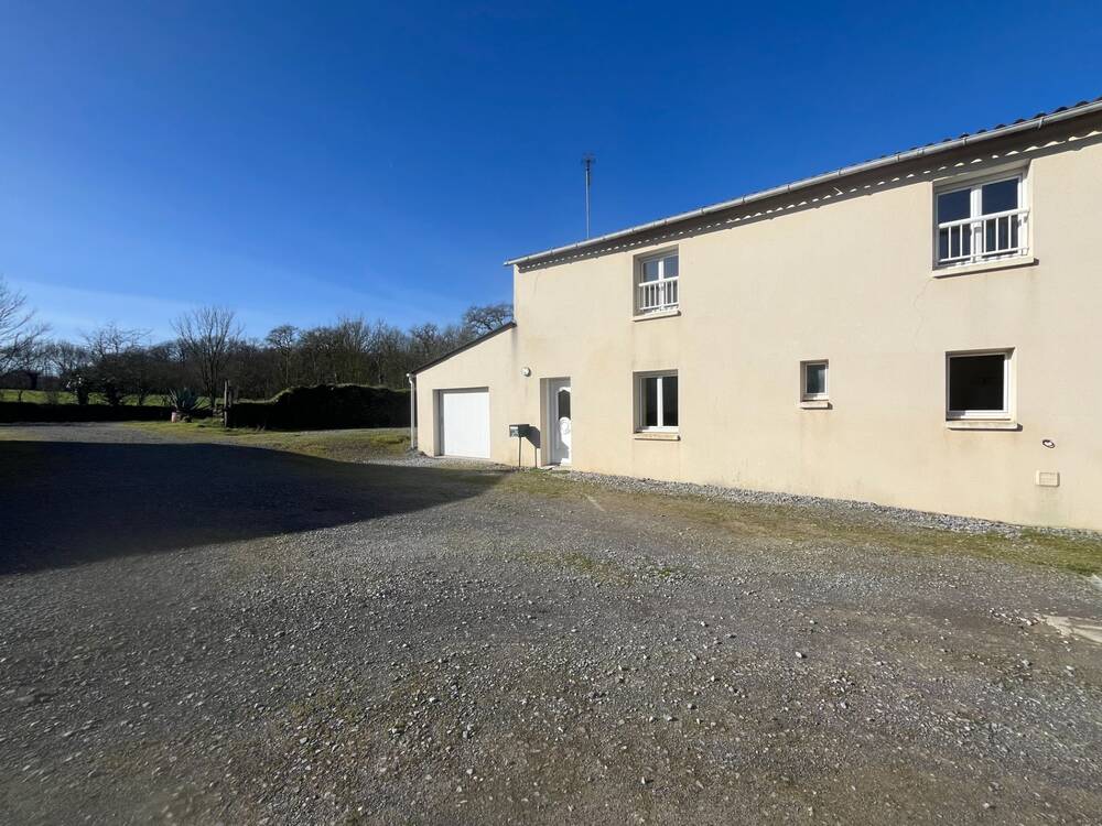 MAISON CAMPAGNE A SAINT FLORENT LE VIEIL