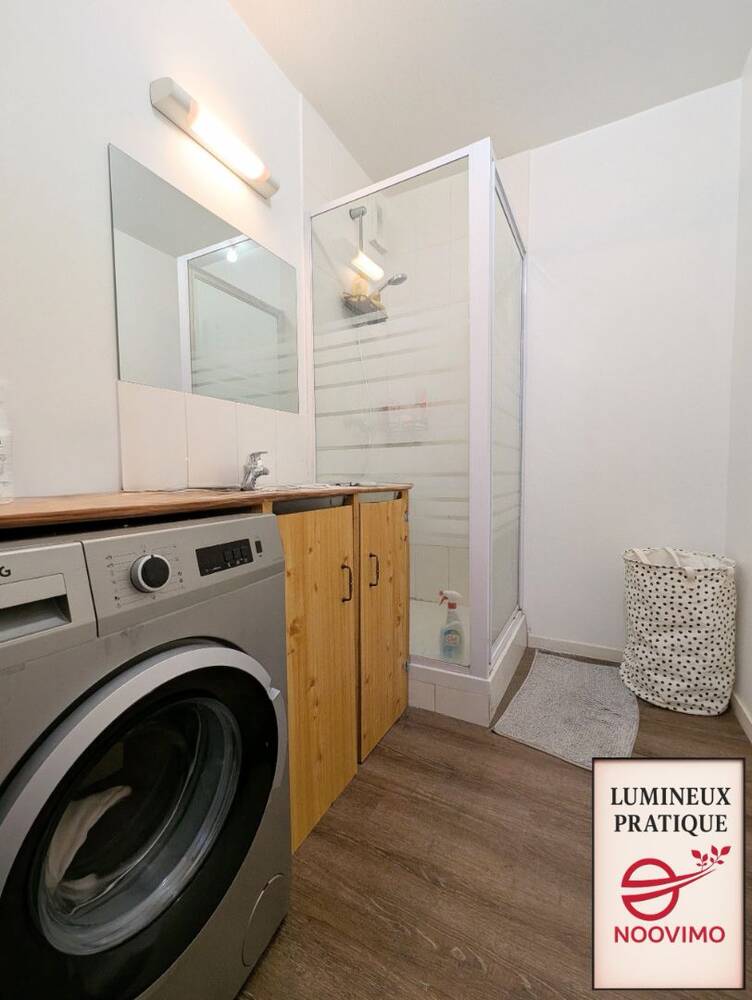 Appartement T2 lumineux 51 m² avec grand balcon - garage – Proche centre d’Auray et gare