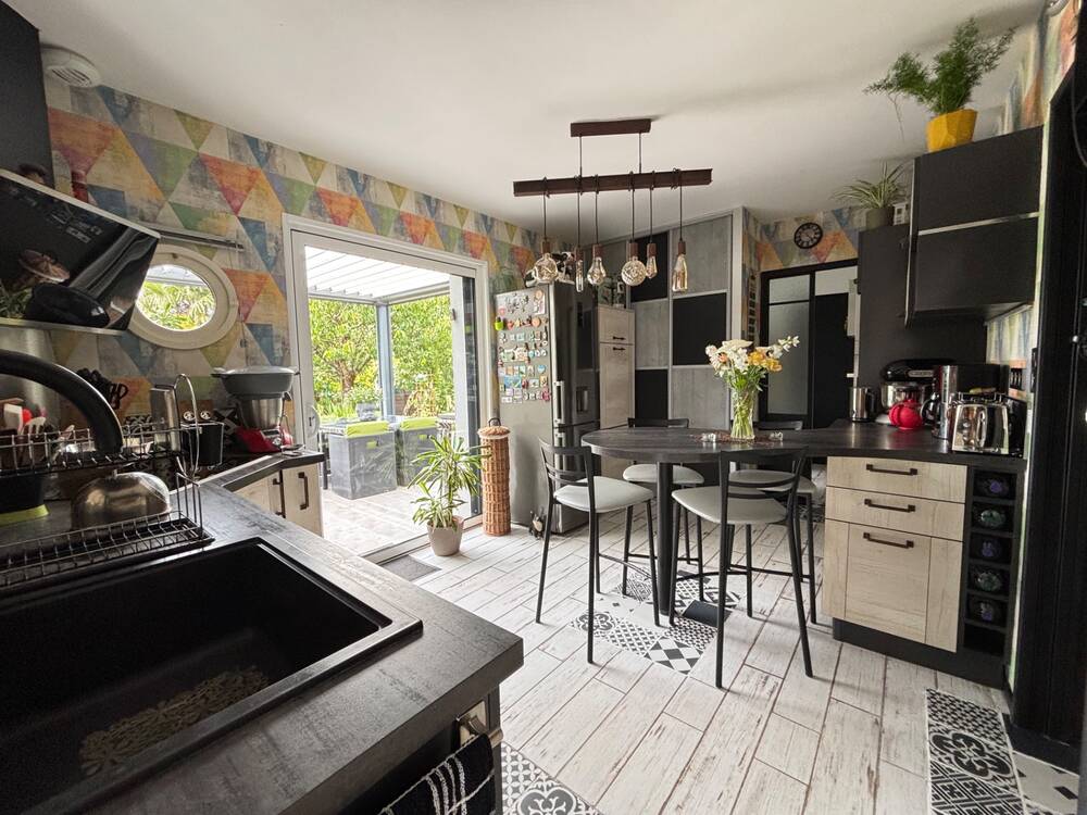 Maison familiale 3 chambres & un bureau