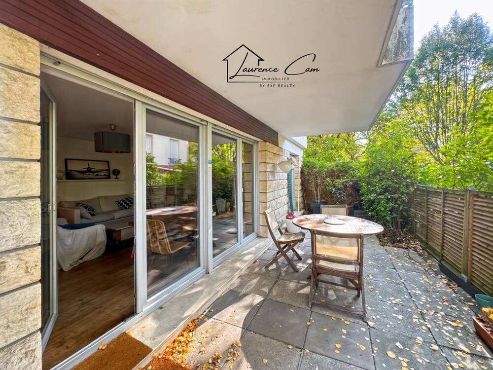VENTE INTERACTIVE – Appartement 4 pièces 91 m² – Rez-de-jardin – Double terrasse – Saint-Cloud / Montretout
