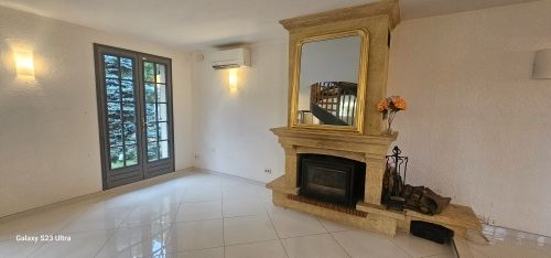 Maison de caractère avec un esprit campagne en cœur de ville