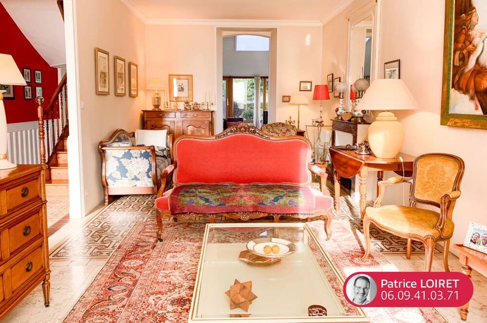 Maison de maître – Environ 200 m² – Proche centre ville