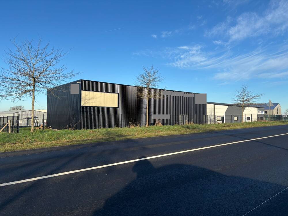 A VENDRE - LOCAL D'ACTIVITE