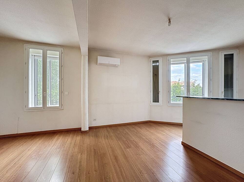 Exclusivité Avignon Extra-muros Arrousaire Appartement 3 pièces 67m² place de parking