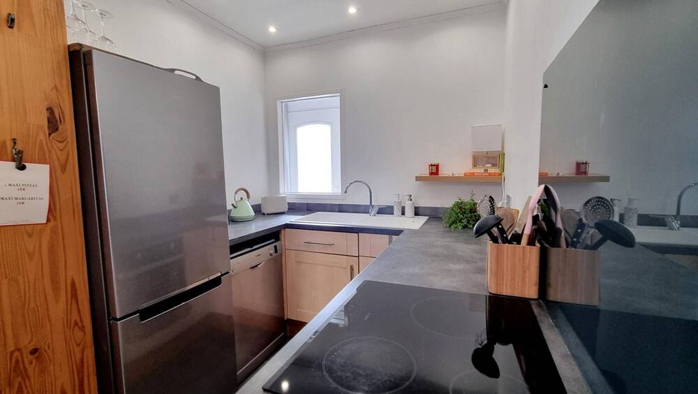 Appartement de charme - T3 - 64m² avec cour - LUNEL