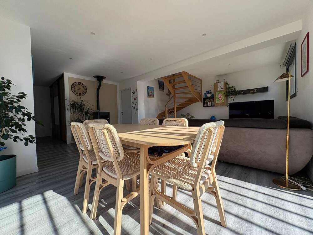 Maison récente de 97m2 sur un terrain de 520m2 - Locmaria-Grand-Champ – À 10 min de Vannes