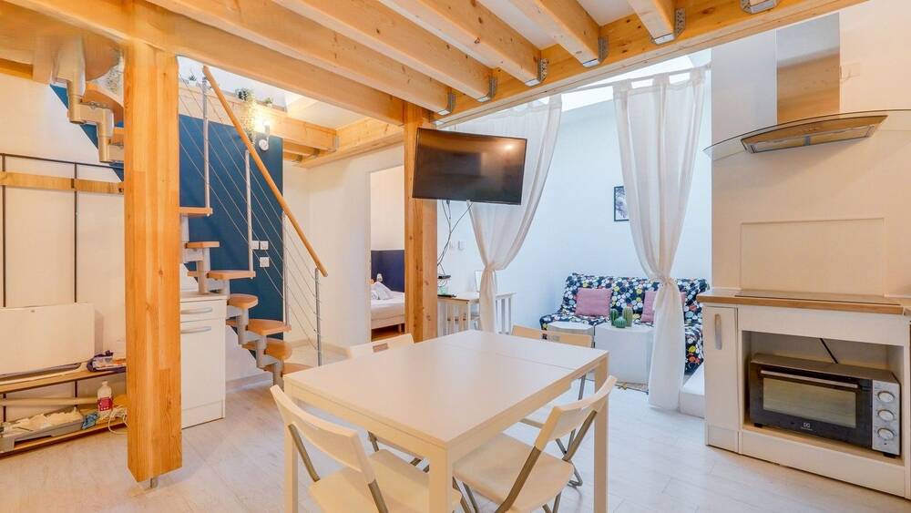 Opportunité à saisir – Grand duplex 3 chambres proche Gare Saint-Jean et rue St Catherine