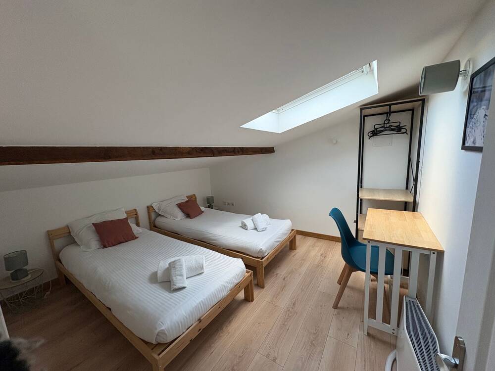 Opportunité à saisir – Grand duplex 3 chambres proche Gare Saint-Jean et rue St Catherine