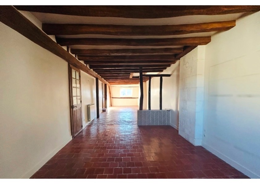 Bel appartement T3 de 95 m2 au coeur historique de Bourges
