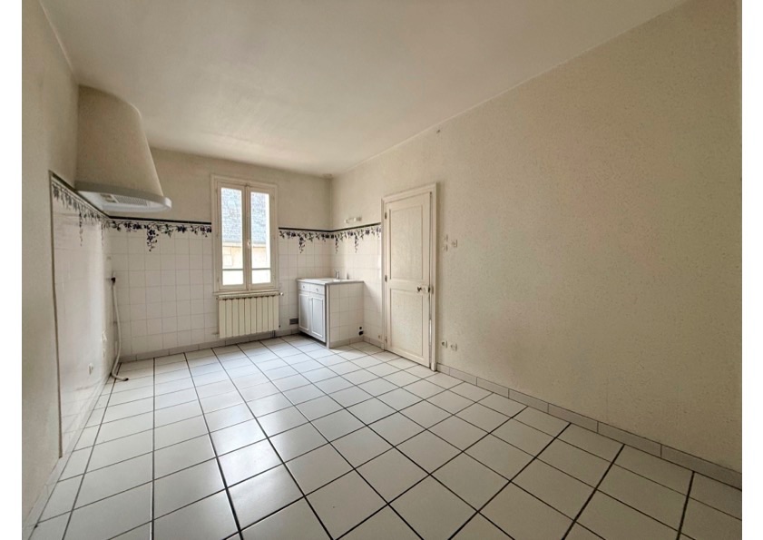 Bel appartement T3 de 95 m2 au coeur historique de Bourges