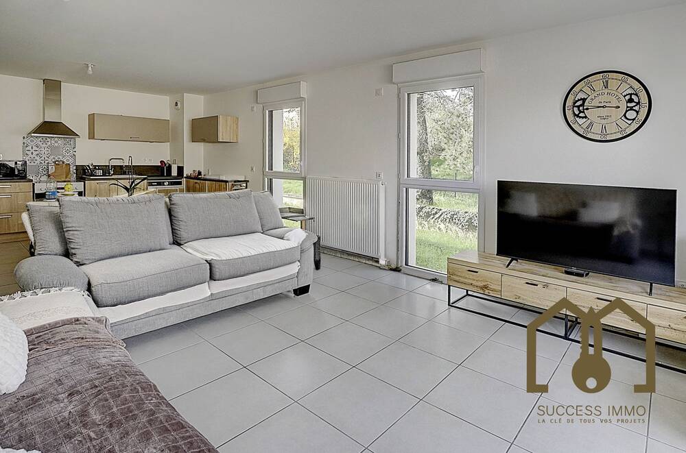 Appartement T3 69,50m² balcon+garage Vénissieux