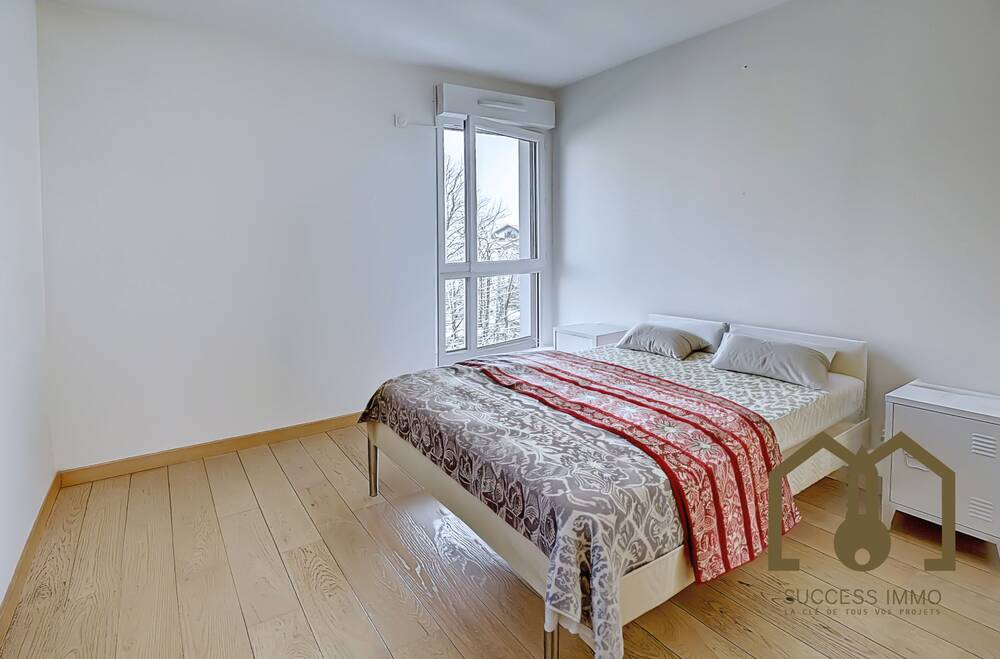 Appartement T3 69,50m² balcon+garage Vénissieux