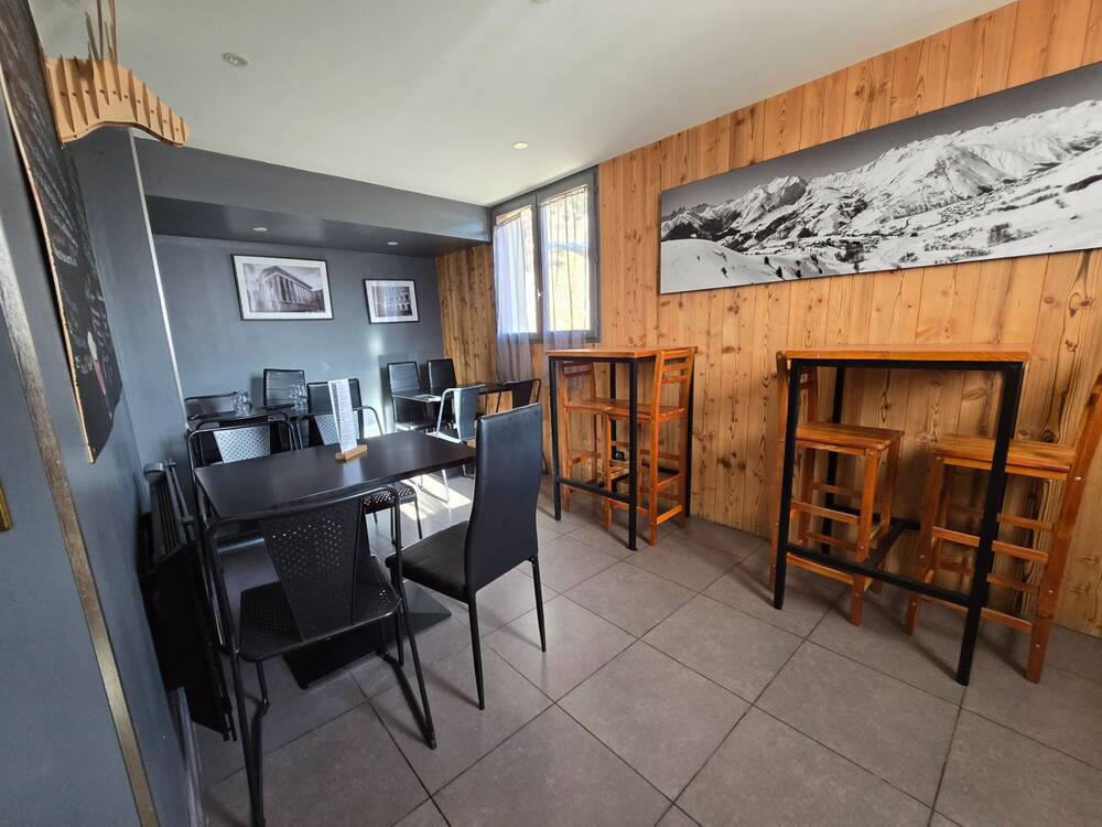 À VENDRE – FONDS DE COMMERCE RESTAURANT – SAINT-JEAN-D’ARVES (73)