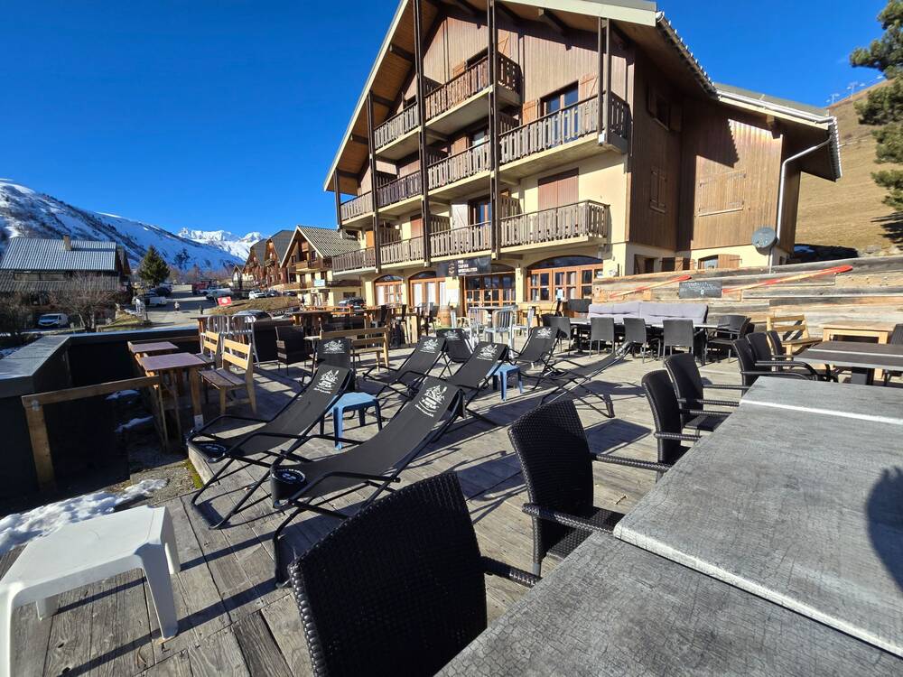 À VENDRE – FONDS DE COMMERCE RESTAURANT – SAINT-JEAN-D’ARVES (73)