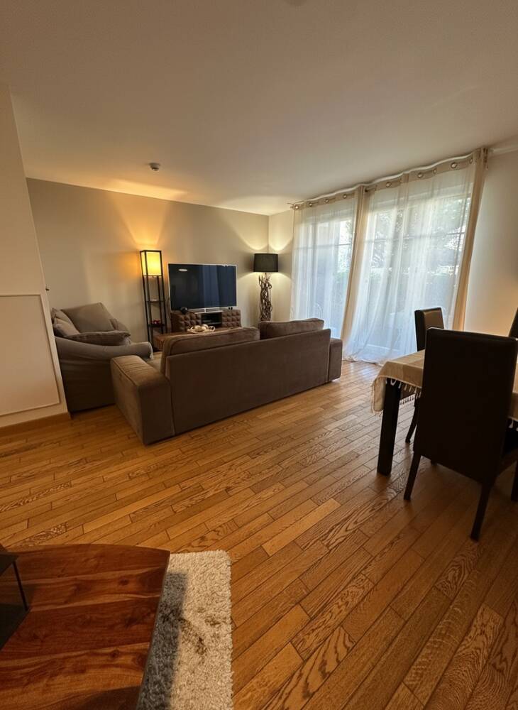 Duplex - 3 pièces RDC