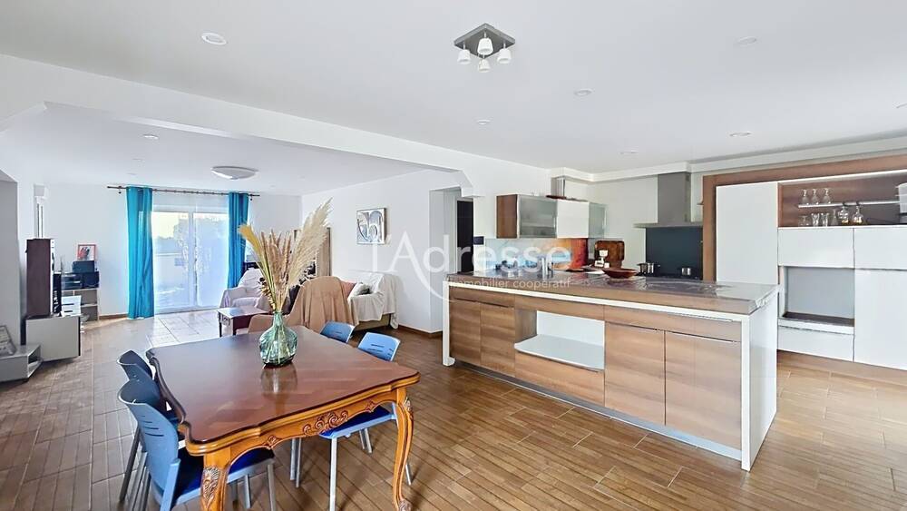 Meaux maison à vendre - 220 m2 - 6 chambres - sous-sol total