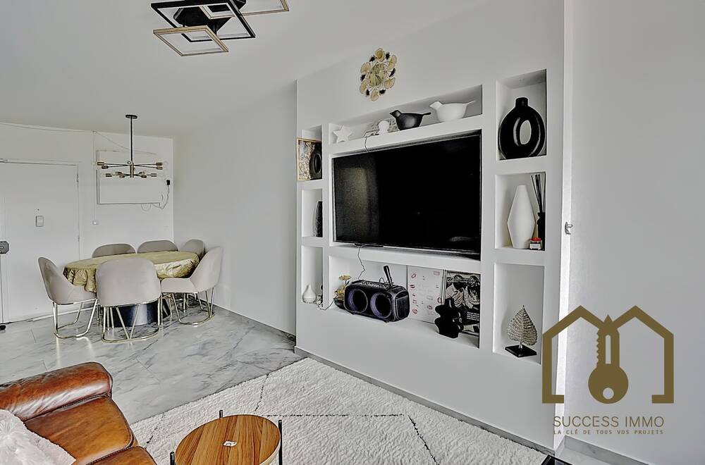 Appartement 4 pièces de 81.80m² - Vaulx-en-Velin