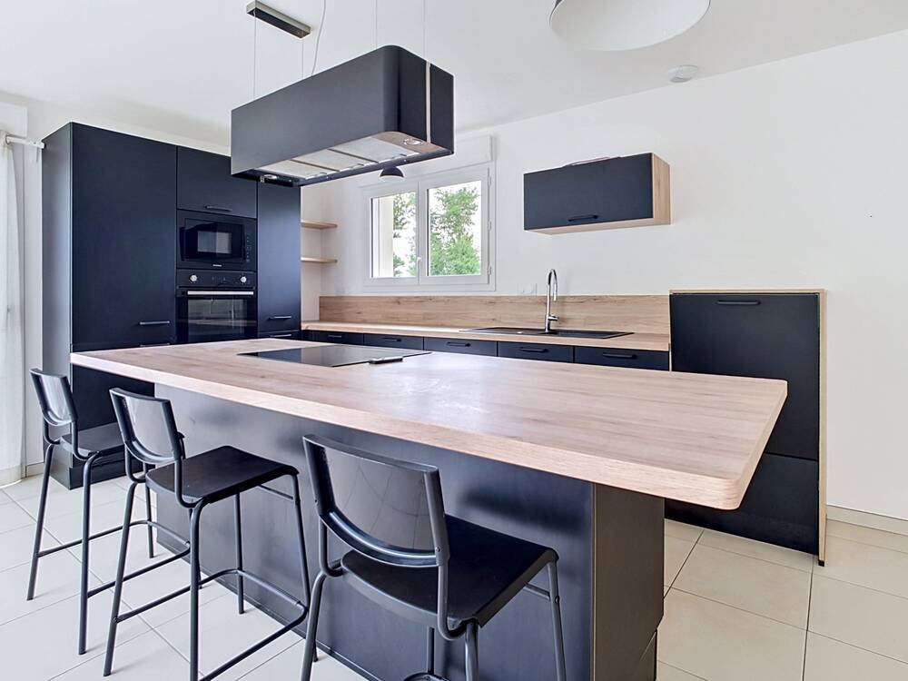 Maison 102 m² neuve - 4 Chambres - jardin clôt