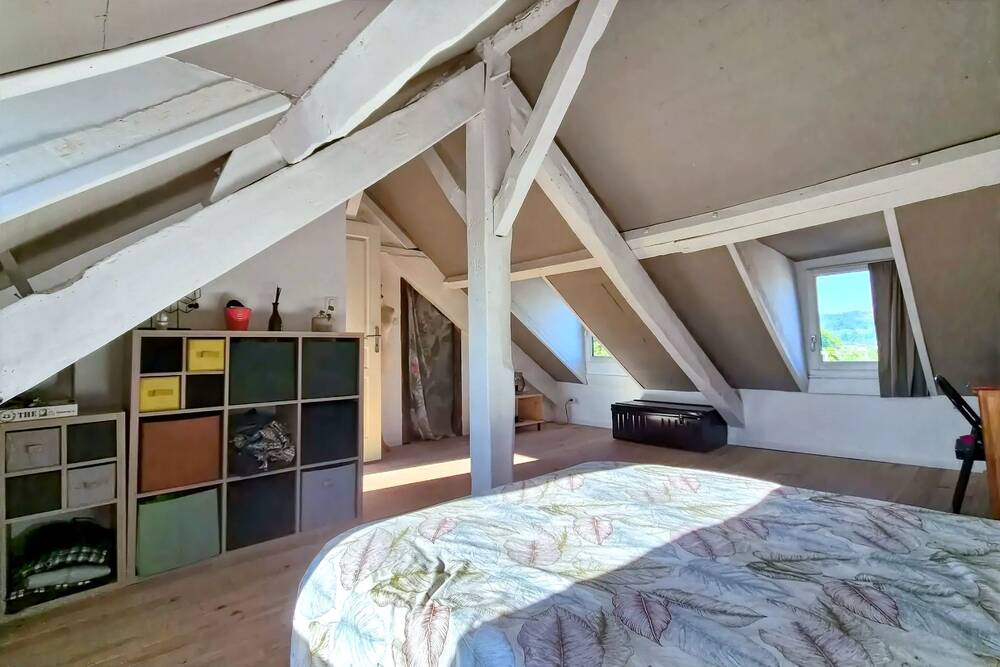 T3 plein de charme - 88 m² - HYPERCENTE