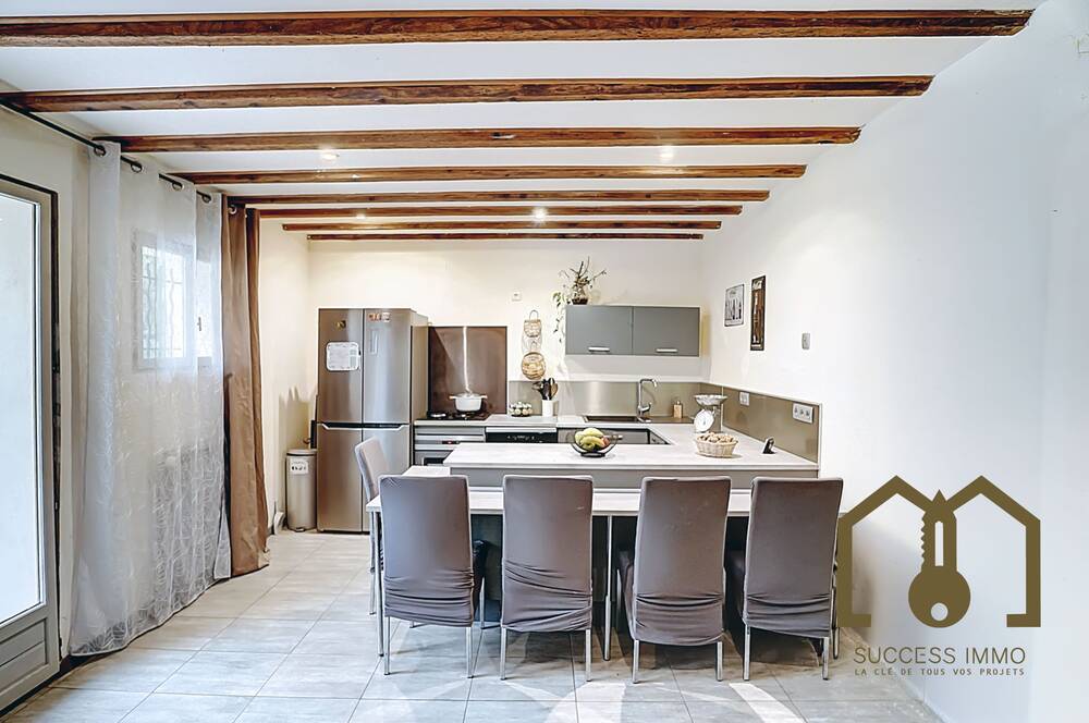 Maison Individuelle - 145m² - Jardin - Terrasses - Dépendance - Rignieux-le-Franc