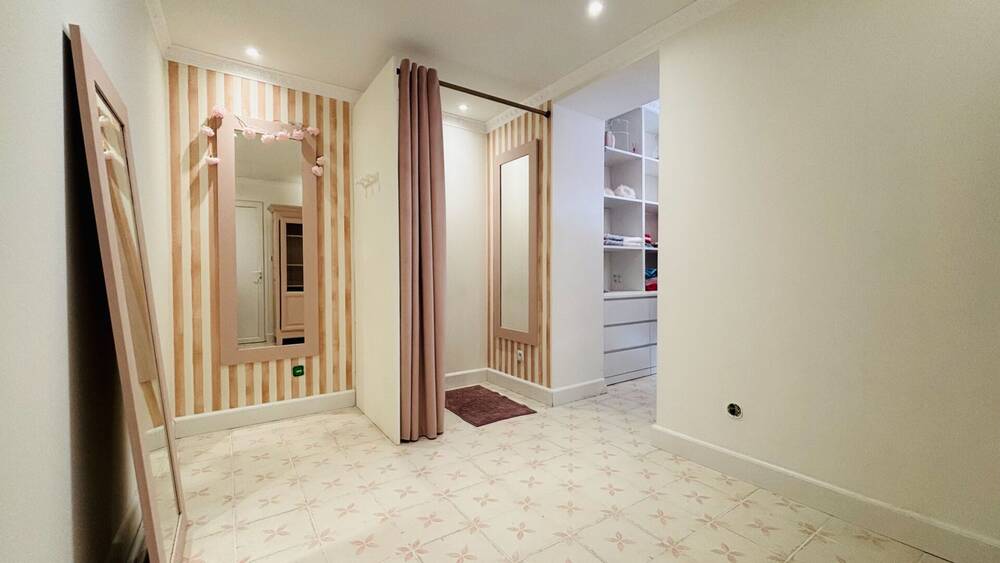Ensemble Immobilier à vendre (Local commercial + Appartement T2 + Logements à créer)