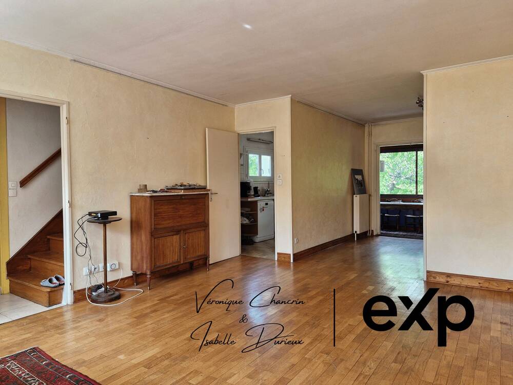 Maison familiale avec jardin, garage à Oullins.
