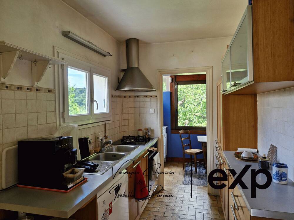 Maison familiale avec jardin, garage à Oullins.