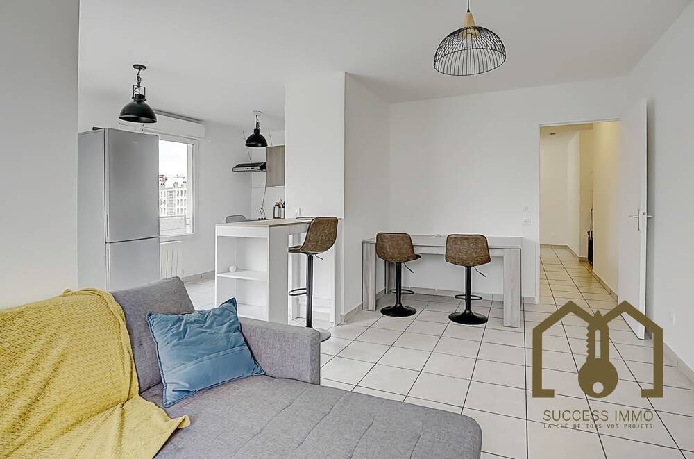 Appartement T4 76,18m² Vaulx-en-Velin Village balcon+garage