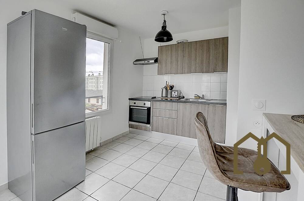 Appartement T4 76,18m² Vaulx-en-Velin Village balcon+garage