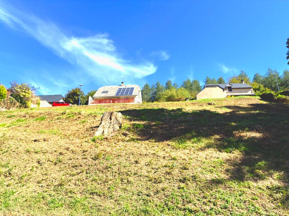 Terrain avec CU vue panoramique Ade