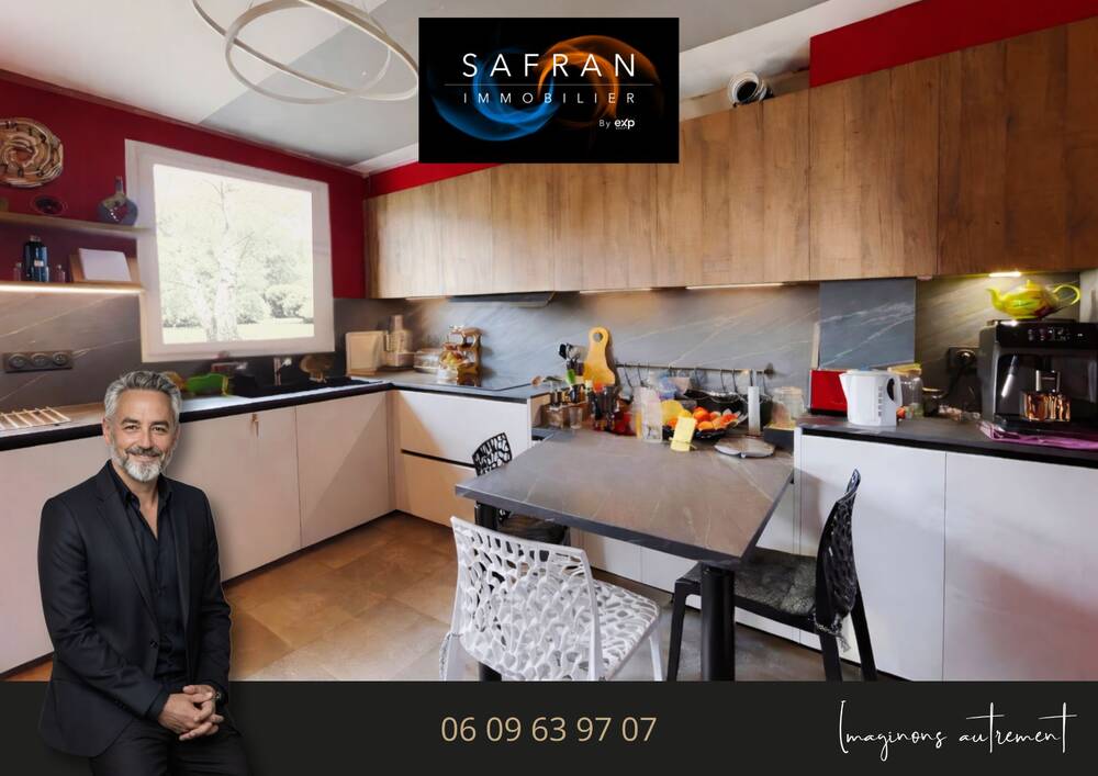 LES ÉCHETS – MIRIBEL (01700) Maison familiale – 150 m² habitables – 235 m² au sol – Terrain de 908 m²