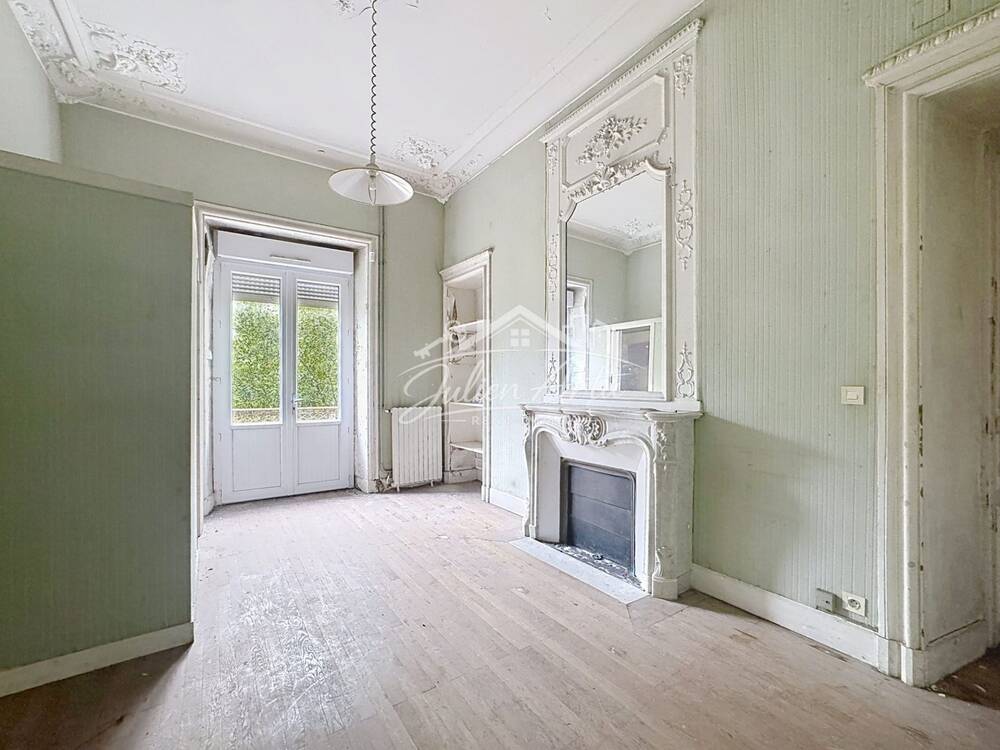Hotel particulier de 275m2 à rénover