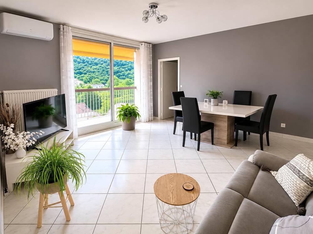VIENNE CHARAVEL – T4 DE 80 m² - 8è et DERNIER ÉTAGE - VUE DÉGAGÉE- 3   CHAMBRES